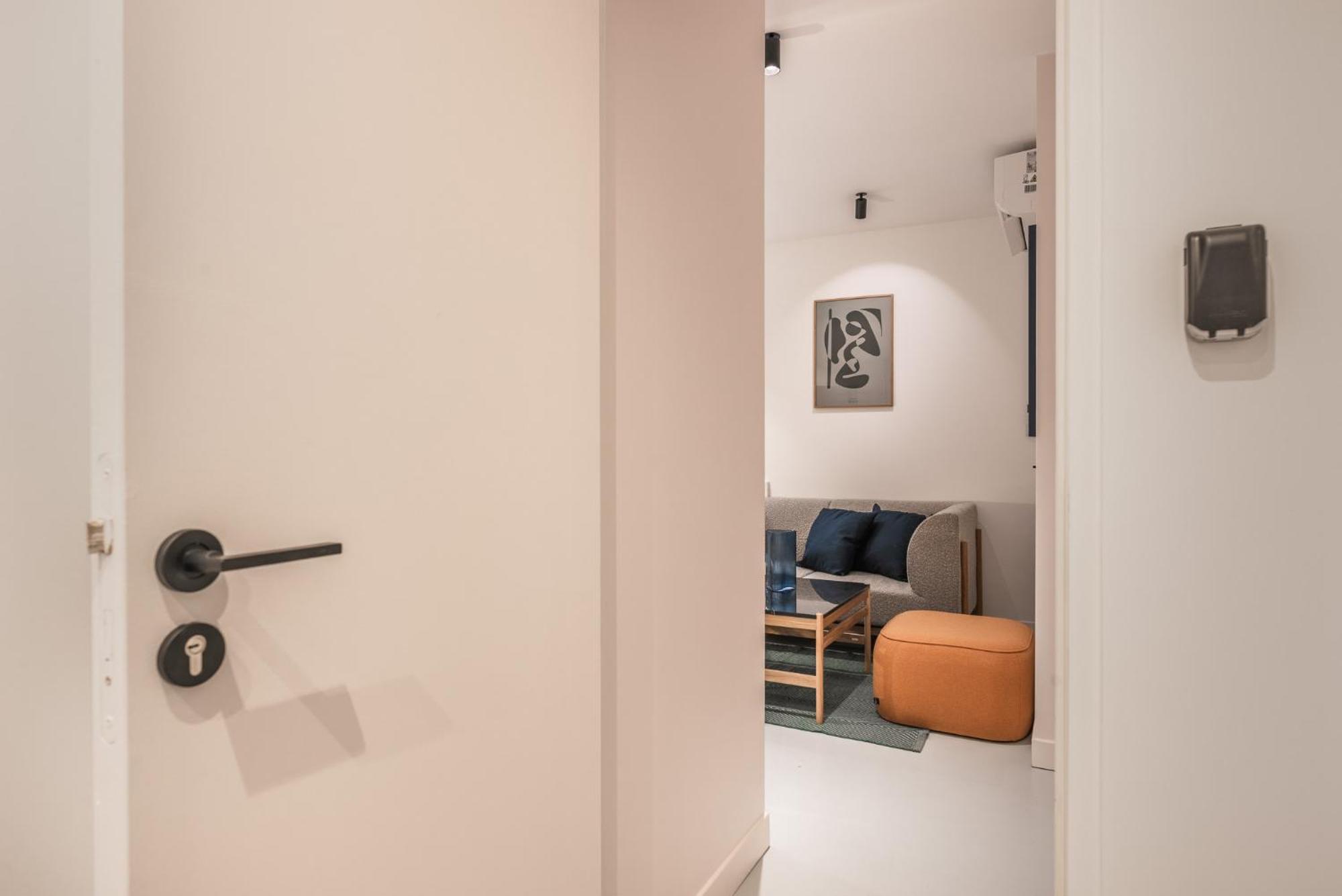 Design Architect Flat - 15Min. From Paris Center Apartment Жантили Екстериор снимка