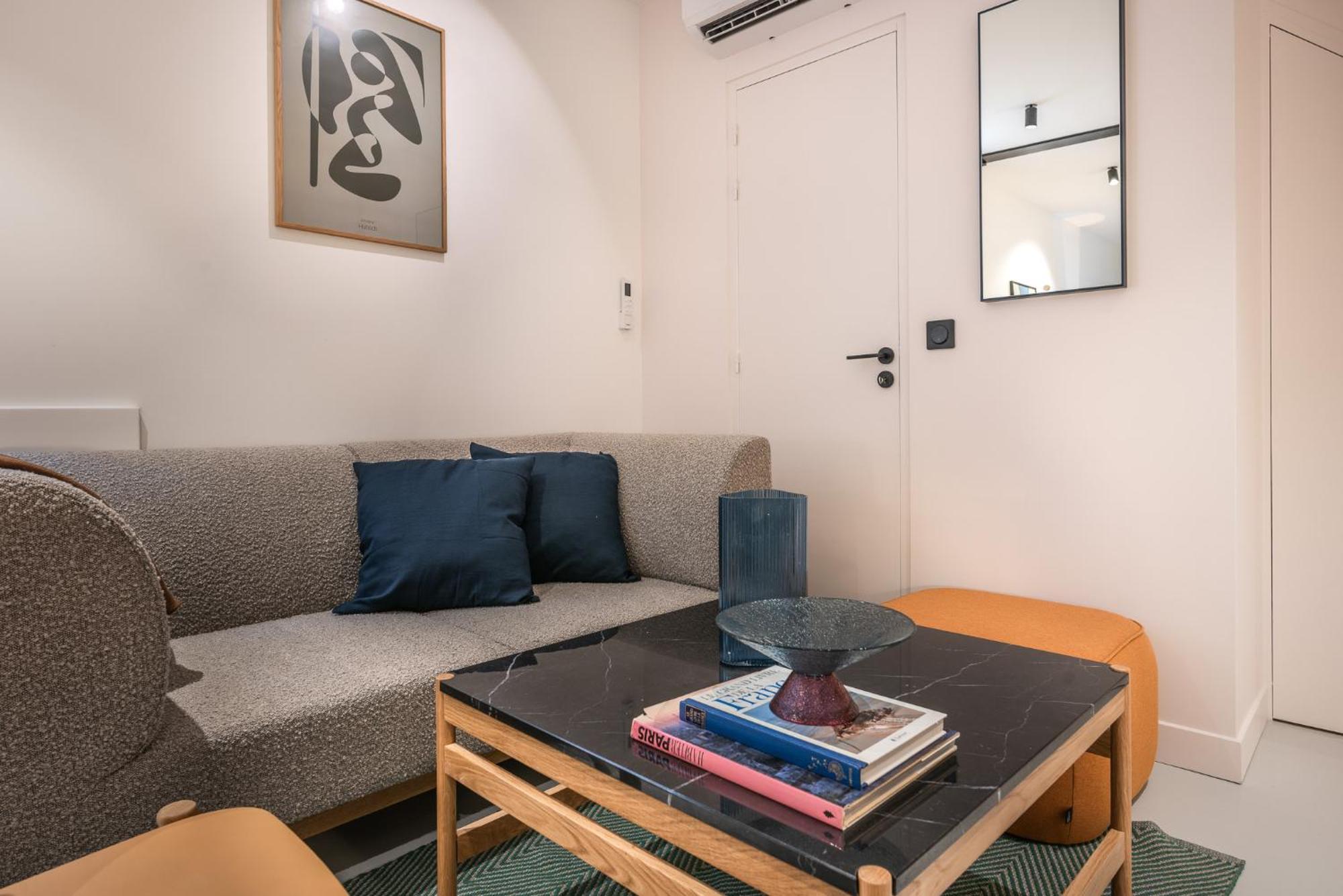 Design Architect Flat - 15Min. From Paris Center Apartment Жантили Екстериор снимка